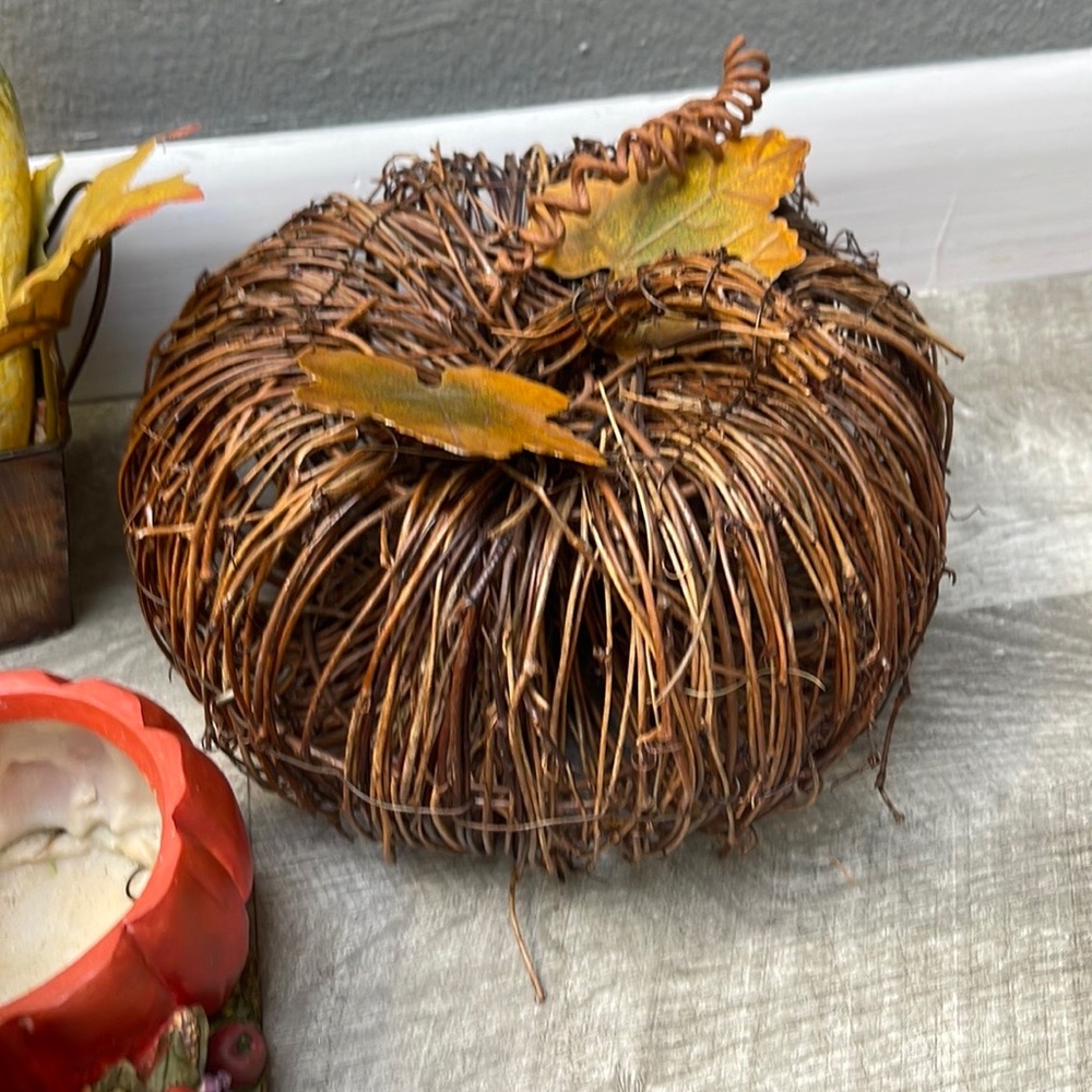 Thanksgiving Table Set-Up Bundle - Picture 3 of 10